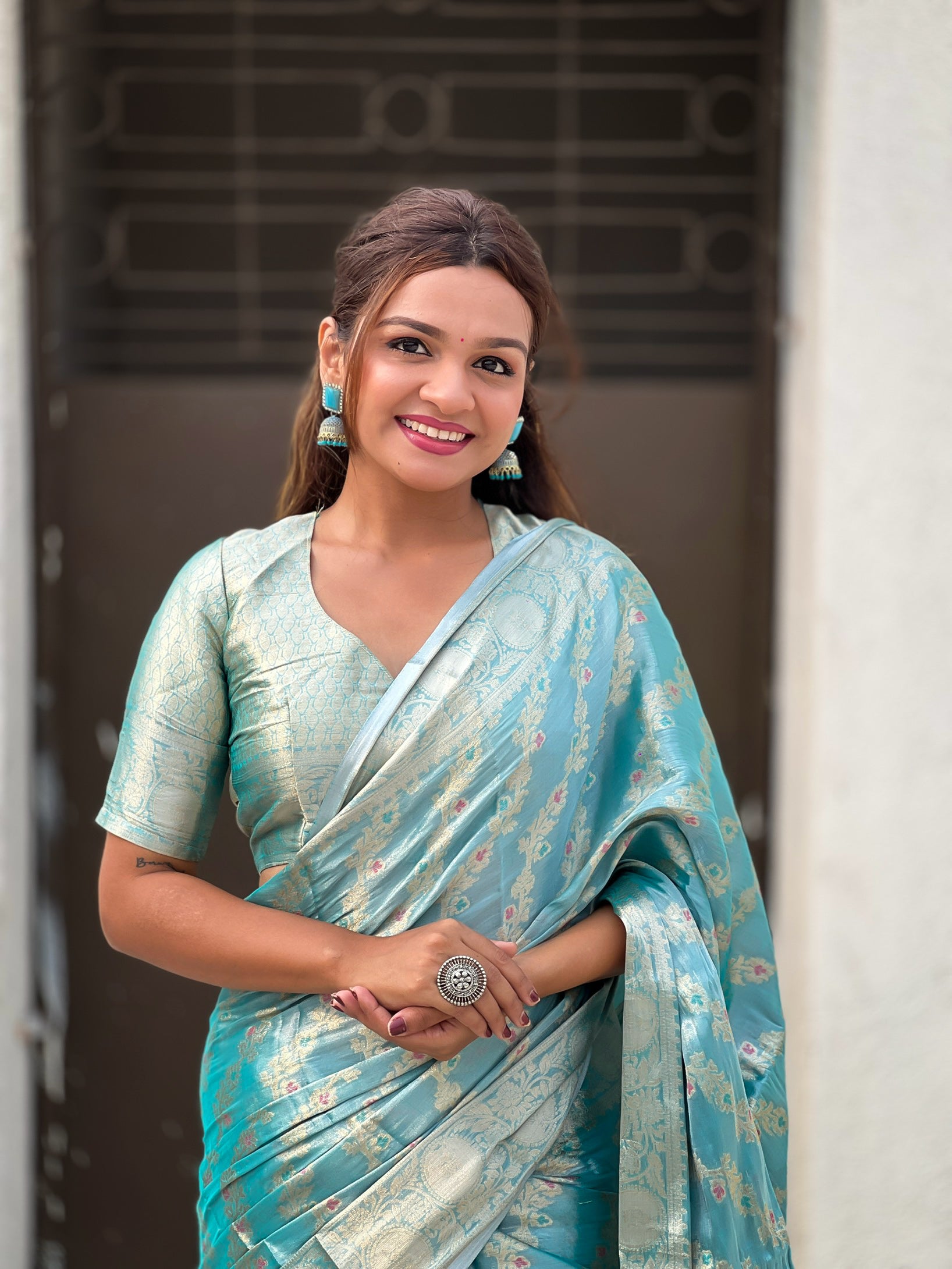 SOMVATI Kanjivaram Soft Tissue Pattu Traditional Saree – Regal Elegance with Zari Weaving