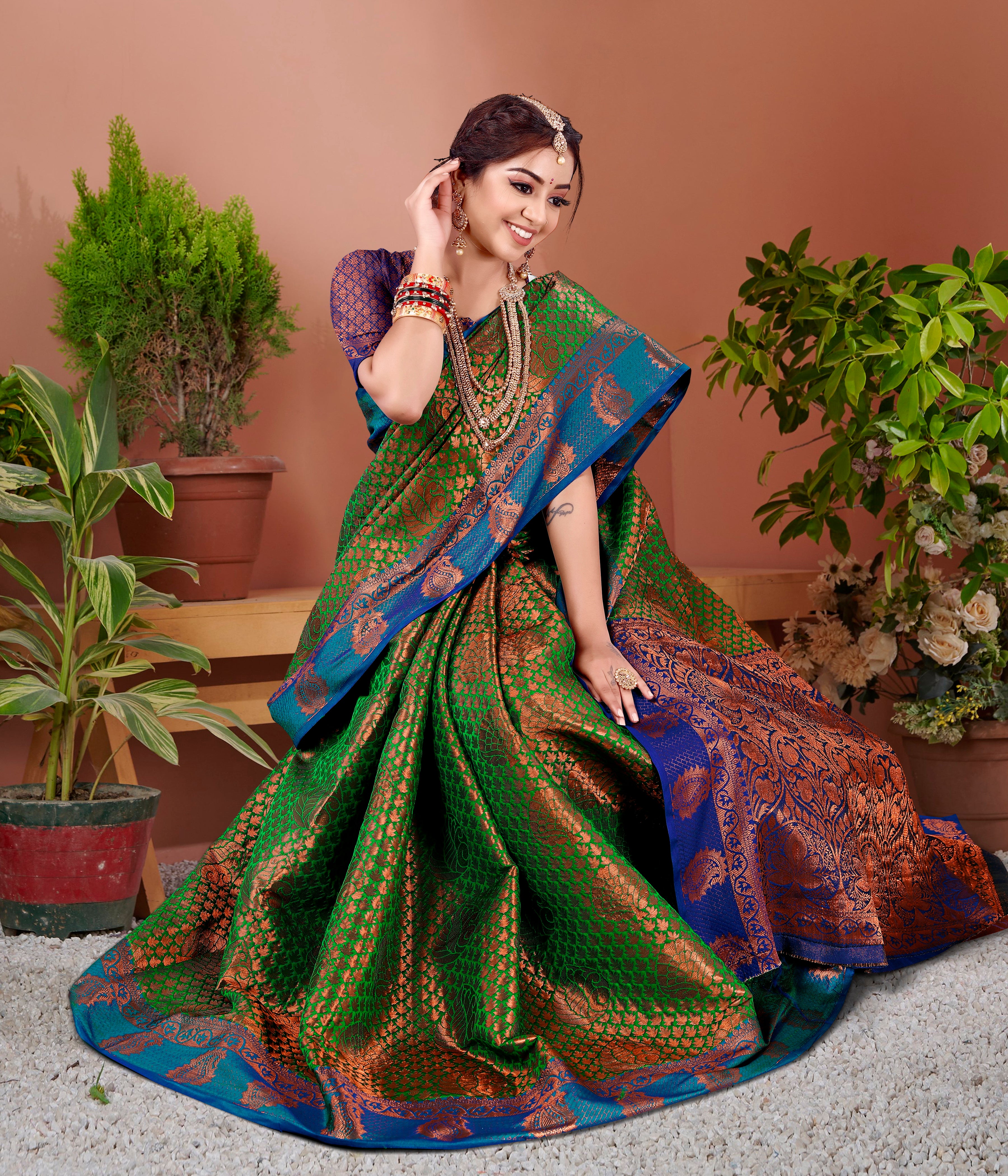 SOMVATI Banarasi Silk Saree with Stunning Jacquard Woven Design – Elegant Festive and Bridal Wear for Women