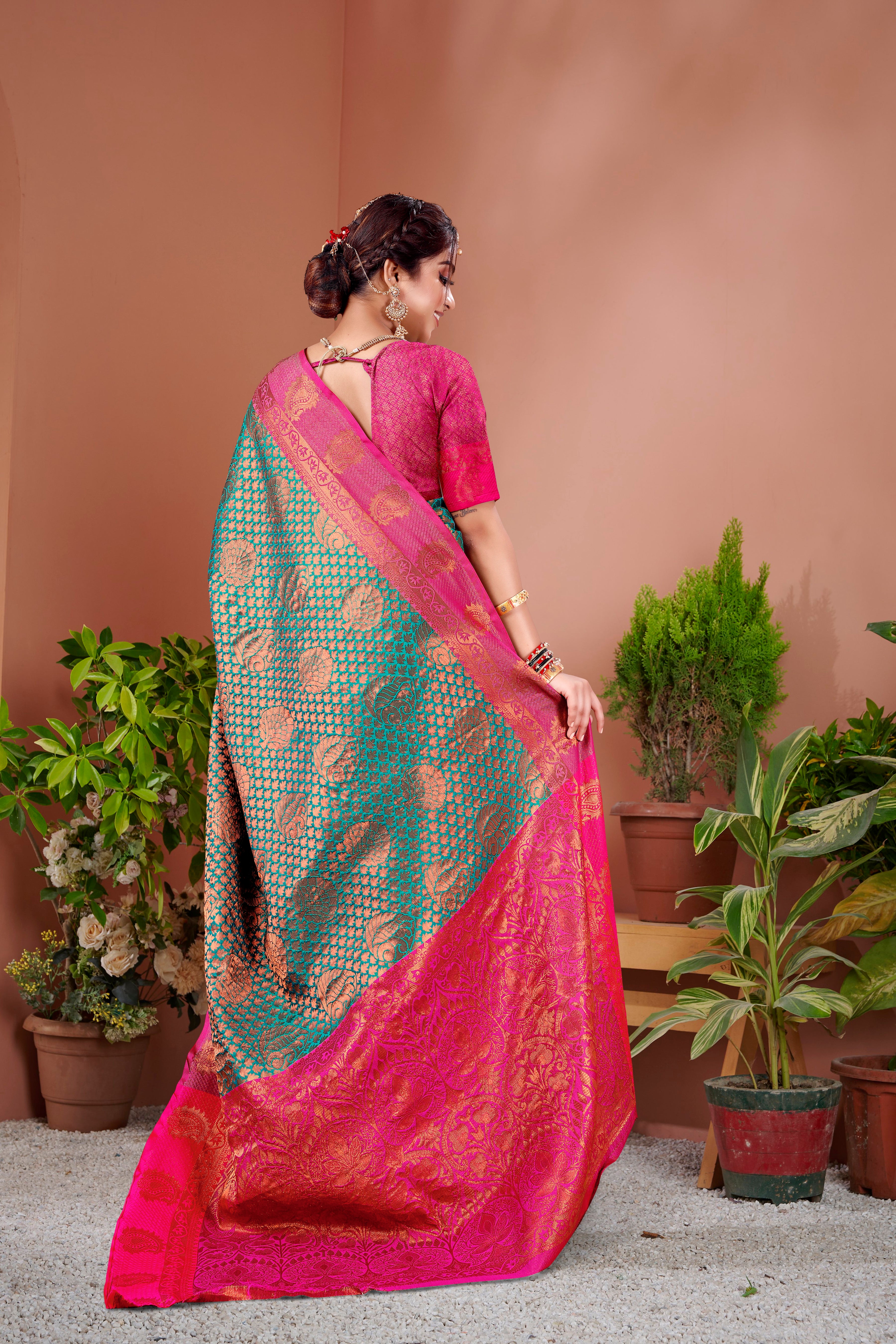 SOMVATI Banarasi Silk Saree with Stunning Jacquard Woven Design – Elegant Festive and Bridal Wear for Women