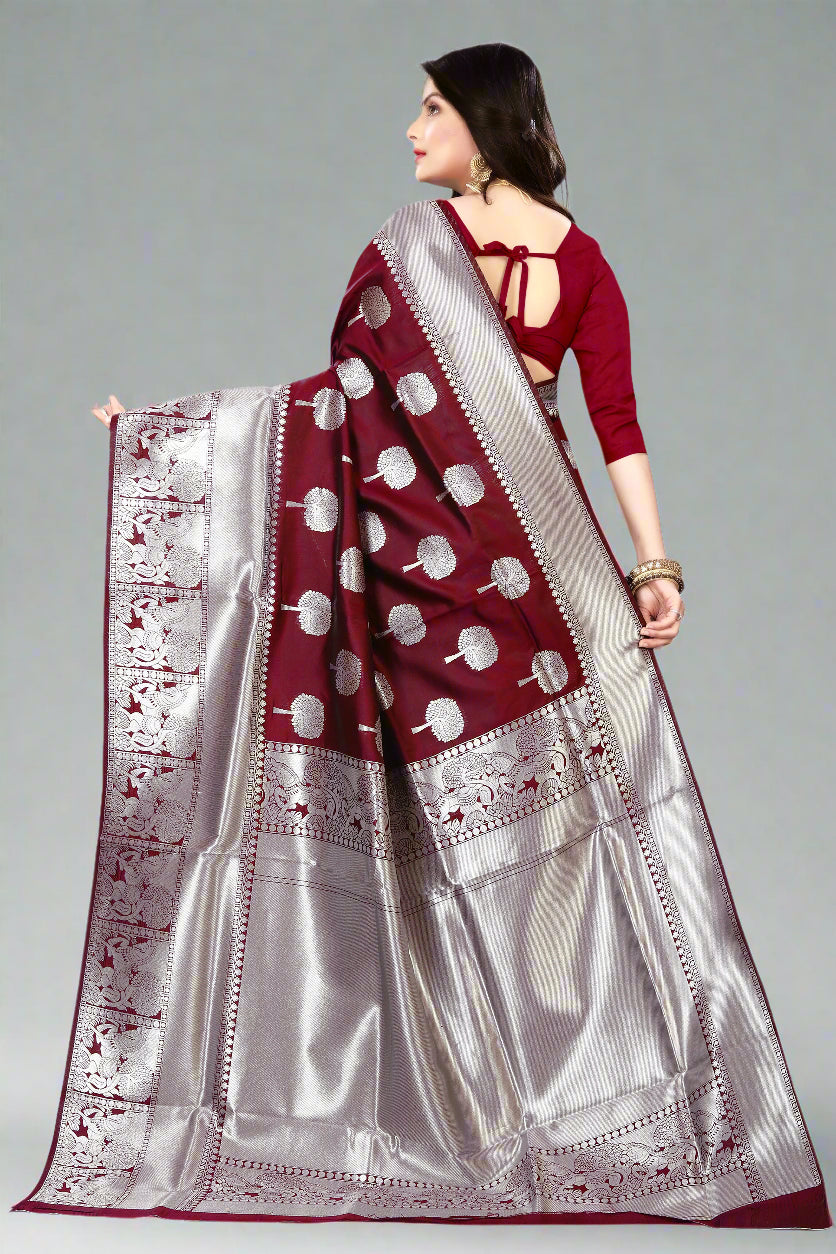 SOMVATI Luxurious Banarasi Kanjivaram Jacquard Woven Self-Design Saree: Crafted for the Contemporary Queen