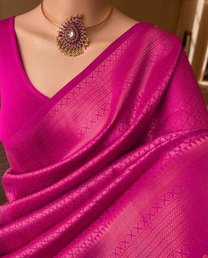 SOMVATI Opulent Handloom Kanchipuram Saree: Regal Zari Border for Timeless Beauty