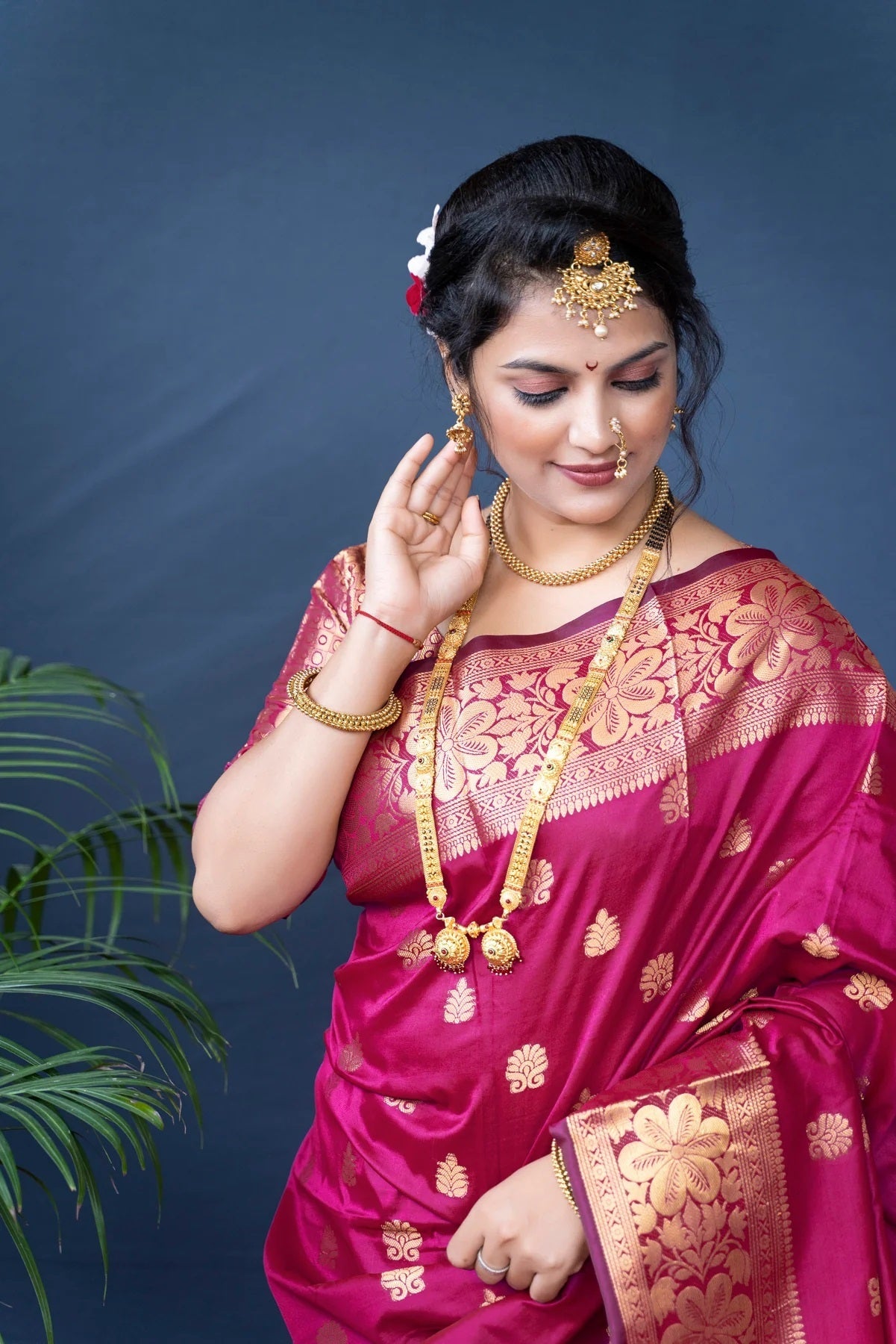 SOMVATI Chic Banarasi Kanjivaram Jacquard Saree: Artisanal Self-Design That Speaks of Heritage and Style