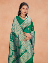 SOMVATI Sophisticated Banarasi Kanjivaram Jacquard Woven Saree: Unique Self-Design for the Discerning Fashionista