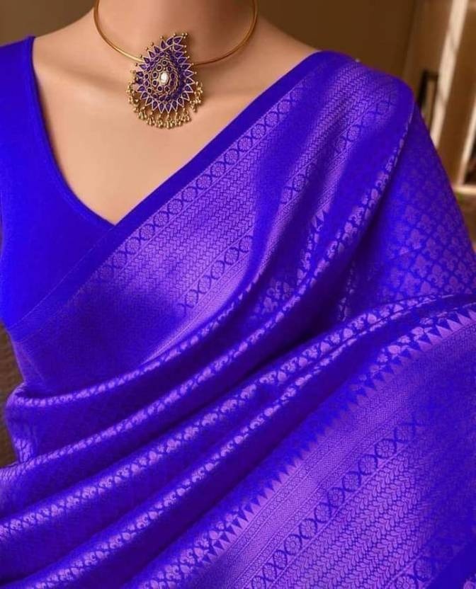 SOMVATI Opulent Handloom Kanchipuram Saree: Regal Zari Border for Timeless Beauty