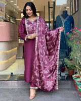 SOMVATI Women's Chanderi Viscose Embroidered Kurta Set with Printed Dupatta – A Perfect Blend of Tradition and Elegance