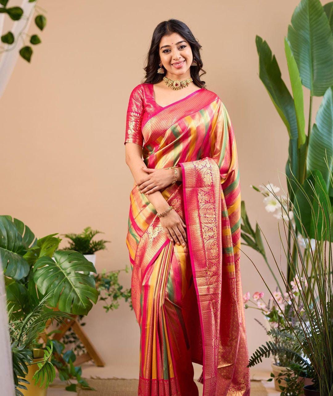 Somvati Patta Banarasi Silk Saree – Timeless Elegance with Classic Weaves