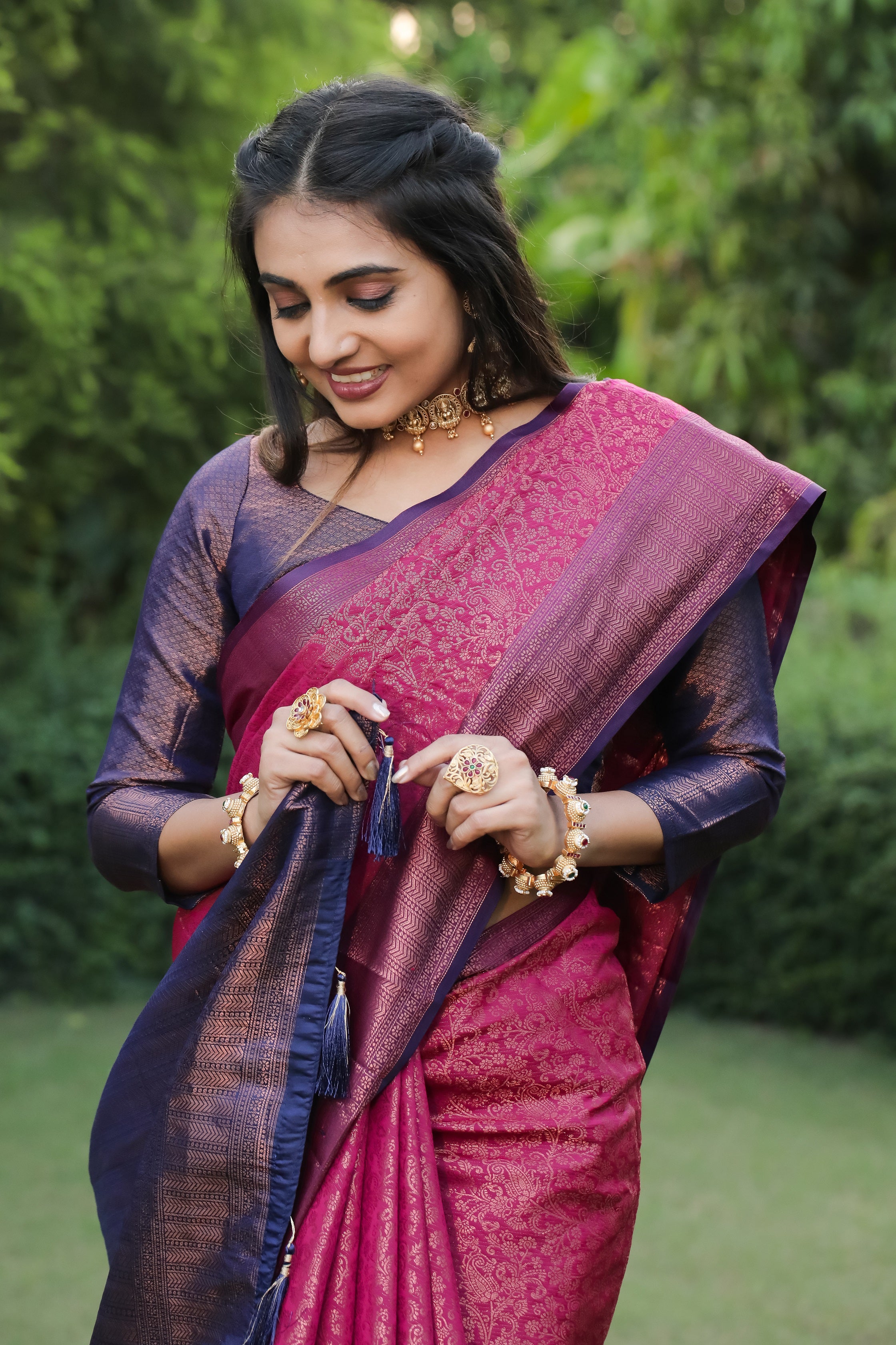 Somvati Banarasi Silk Saree with Rich Jacquard Weaving – Perfect for Festive and Wedding Wear